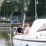 Apartment Fuer Vier Personen By Interhome Neue Tiefe Fehmarn