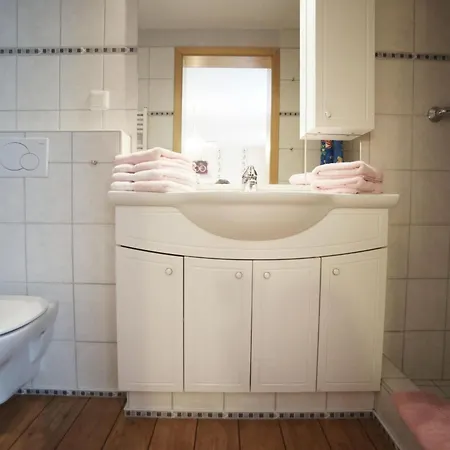 Fuer Vier Personen By Interhome Apartmán