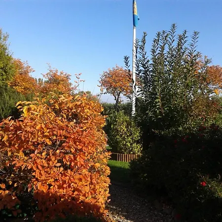 Fuer Vier Personen By Interhome Neue Tiefe Fehmarn